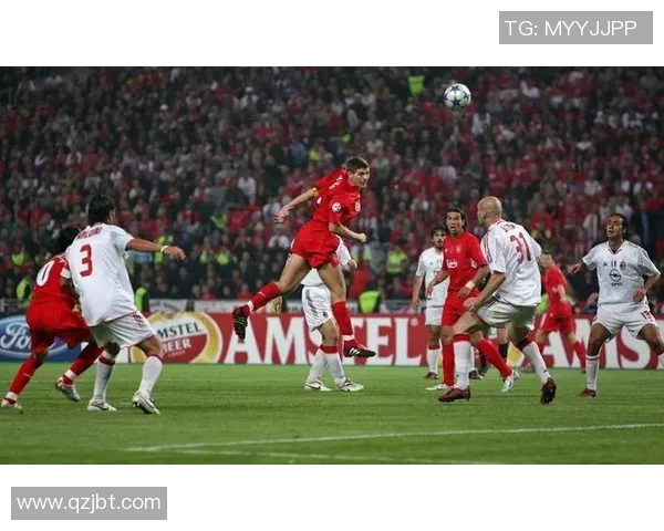 足球明星精彩瞬间镭射照片全景展示与收藏指南