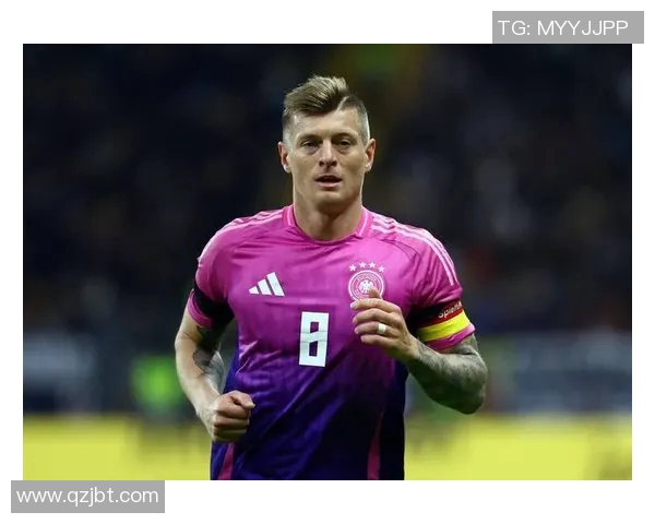 肥伦秀足球明星名单揭晓球迷期待新赛季精彩表现与对决