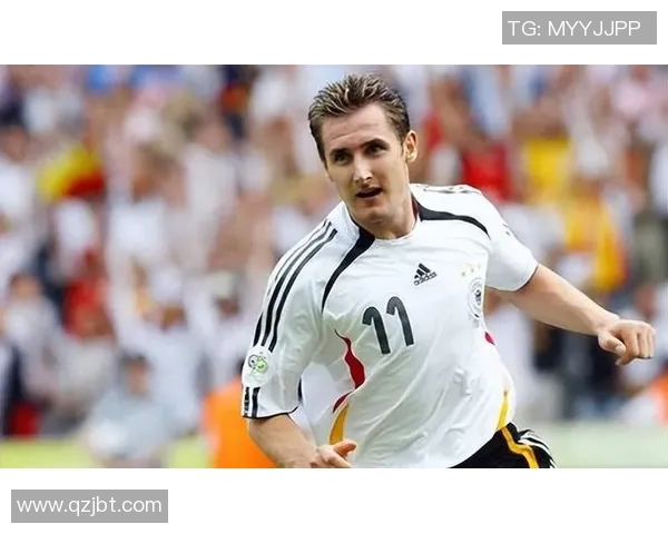 足球明星中谁是最帅的颜值担当揭秘与粉丝心目中的男神对比分析